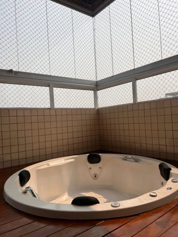 Imagem APARTAMENTO COM 130,00 m² - GUILHERMINA - PRAIA GRANDE SP