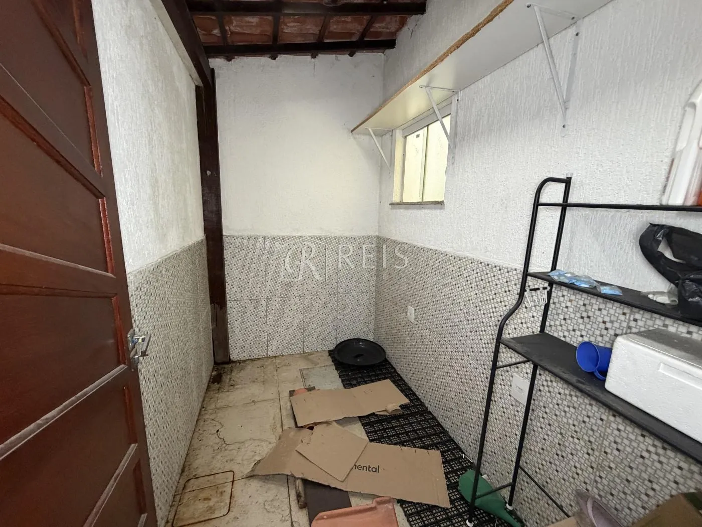 Imagem Casa para Venda em Rio das Ostras, Chácara Mariléa, 3 dormitórios, 1 suíte, 4 banheiros, 2 vagas