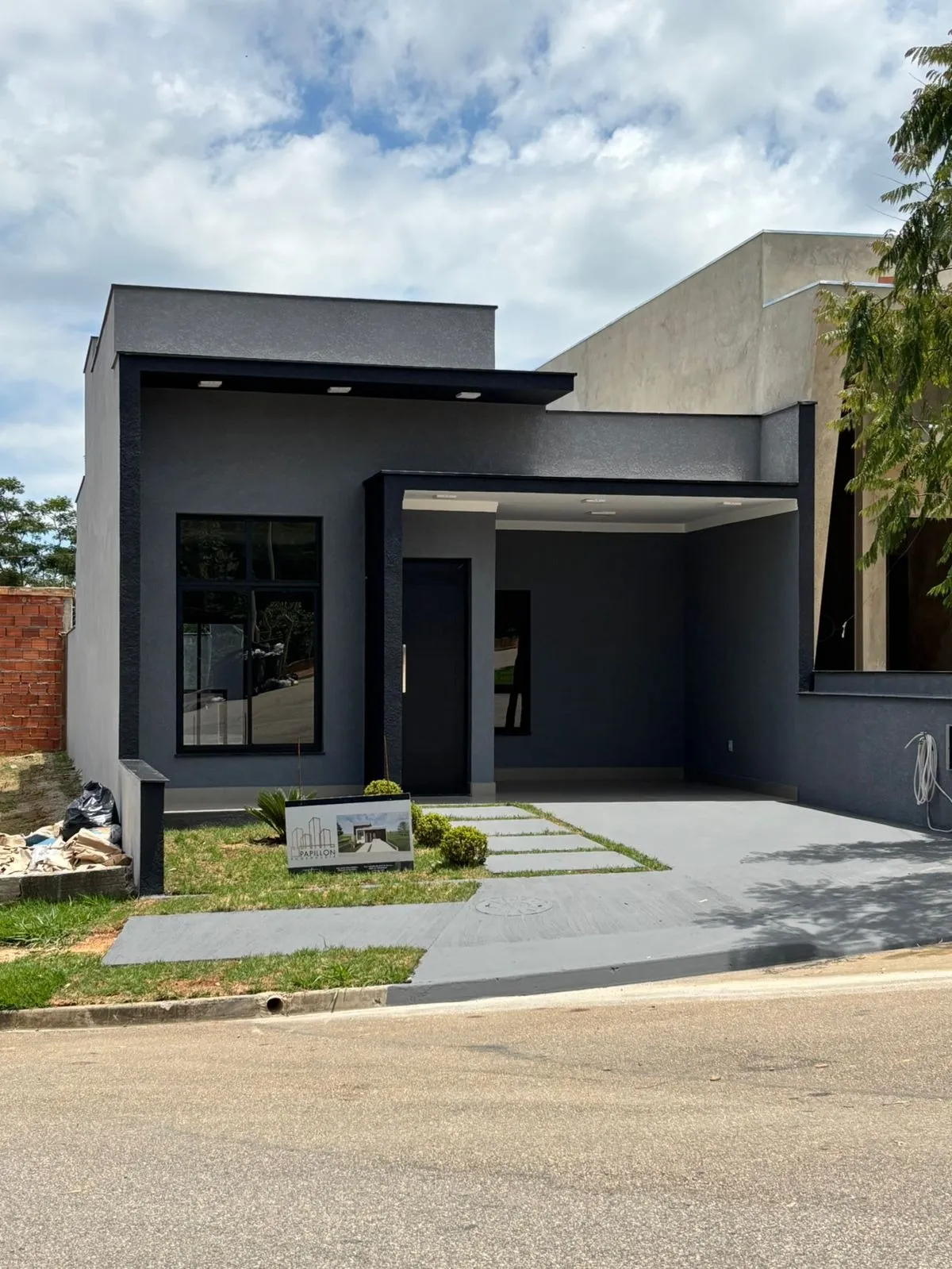 Foto do imóvel Casa Térrea no Condomínio Villagge Ipanama 1 - 3 Dormitórios, Suíte e Área Gourmet em JARDIM RESIDENCIAL VILLAGIO IPANEMA I, SOROCABA - SP