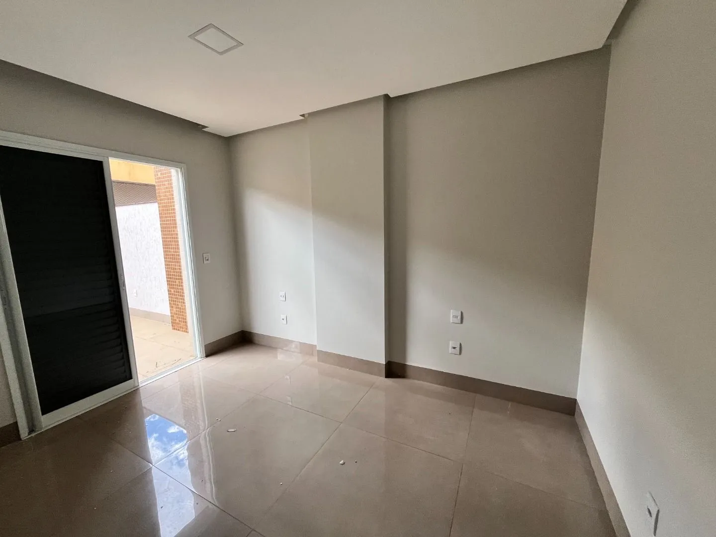 Imagem Apartamento com 3 dormitórios à venda, 114 m² por R$ 1.100.000,00 - Centro - Patos de Minas/MG
