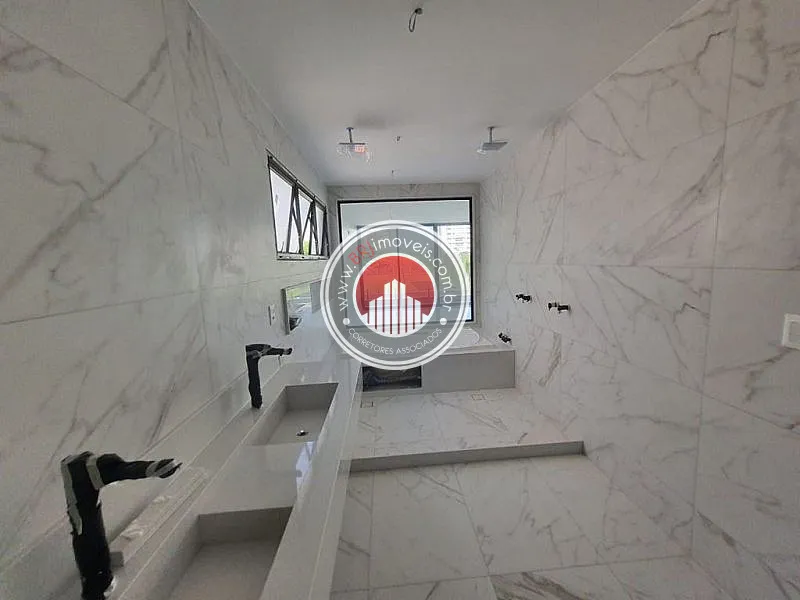 Imagem Casa Alto Padrão a Venda no bairro Barra da Tijuca - Rio de Janeiro, RJ