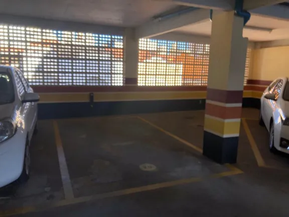 Imagem Apartamento com 2 Quartos à Venda, 67 m²em Centro - Campinas