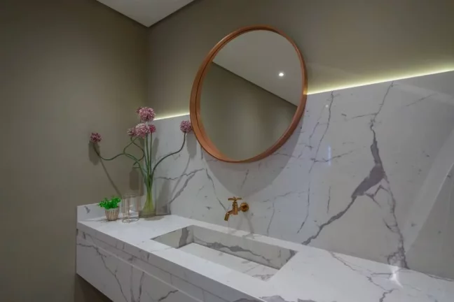 Imagem APARTAMENTO COM 103.38 m² - FORTE - PRAIA GRANDE SP
