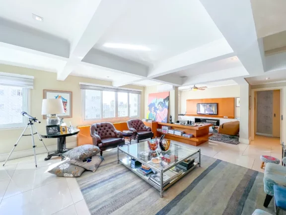 Imagem Cobertura Duplex para venda no bairro Moinhos de Vento em Porto Alegre