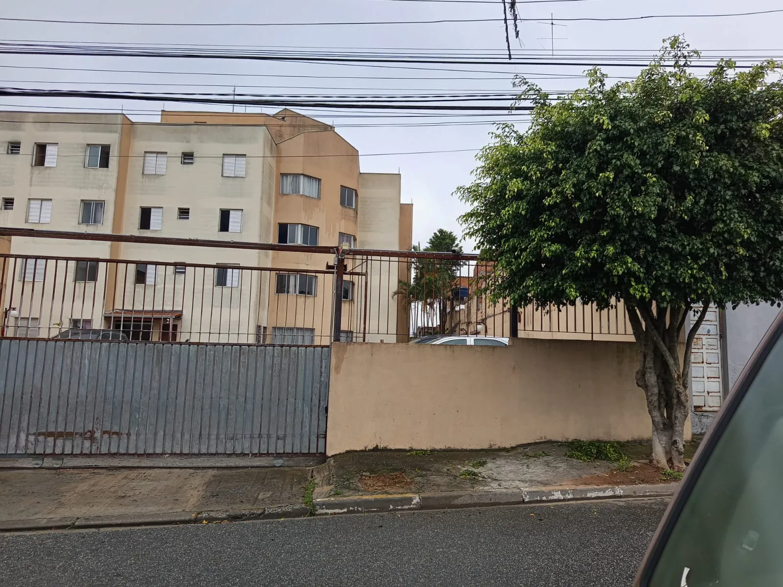 Imagem VENDO LINDO APARTAMENTO NO BAIRRO JARDIM UBIRAJARA!