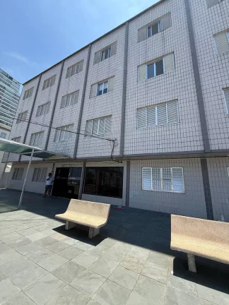 Ótimo Apartamento com um dormitório no Canto do Forte - Praia Grande