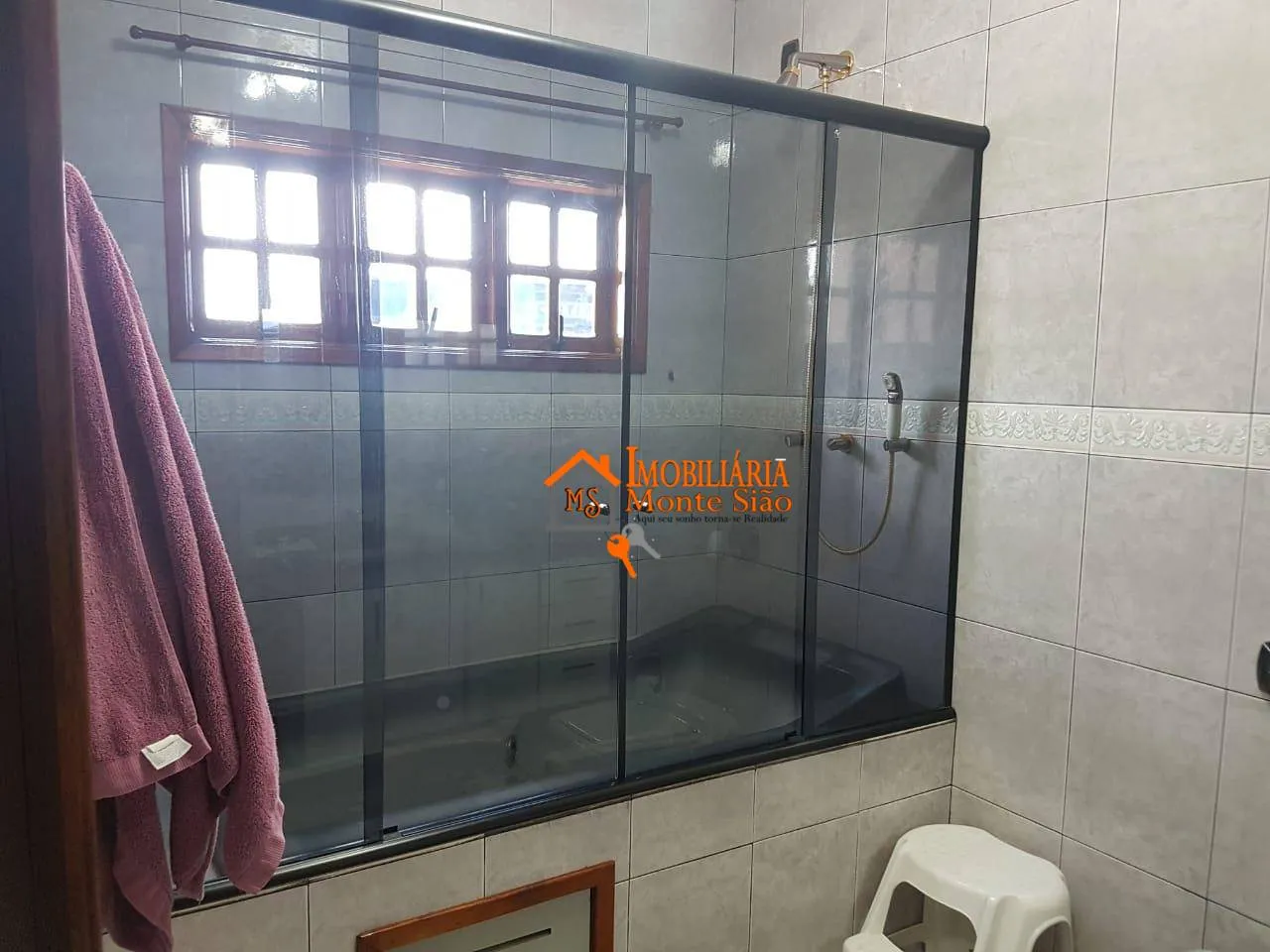 Imagem Sobrado com 4 dormitórios à venda, 275 m² por R$ 950.000,00 - Vila Barros - Guarulhos/SP
