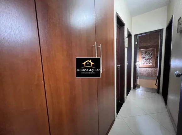 Imagem Luxuosa Casa à Venda em Belo Horizonte - Santa Amélia: 3 Quartos, 1 Suíte, 3 Salas, 3 Banheiros, 3 Vagas, 272m².