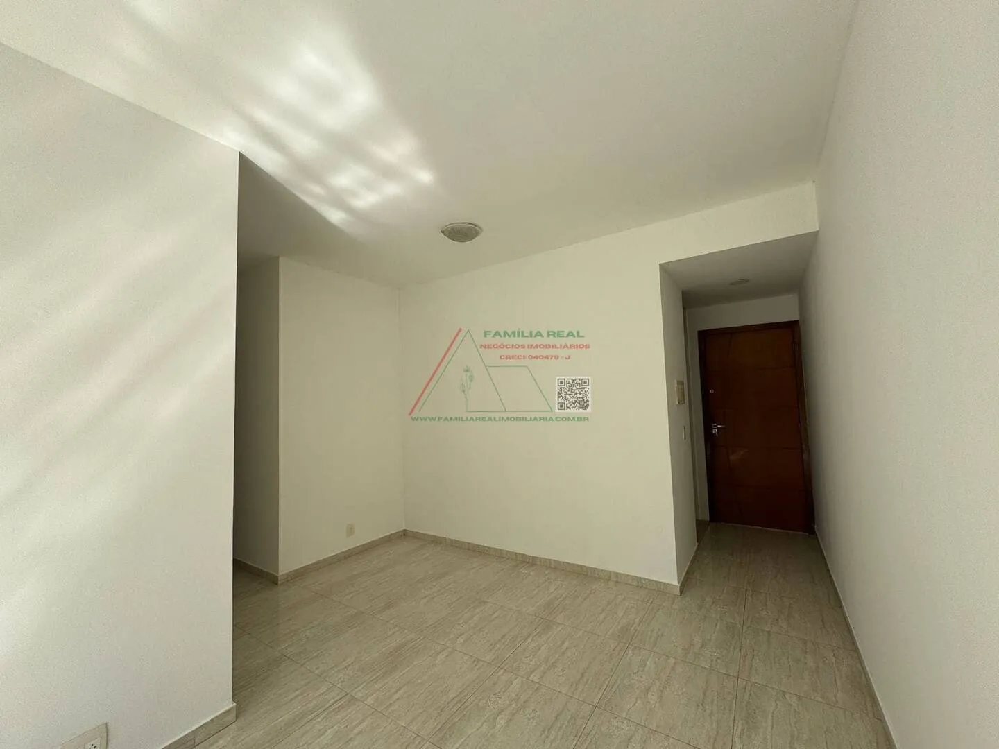 Imagem Apartamento à Venda, com 03 Dormitórios e 01 Vaga de Garagem