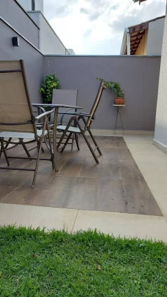 Imagem CASA COND.HORTO FLORESTAL 2 76M²