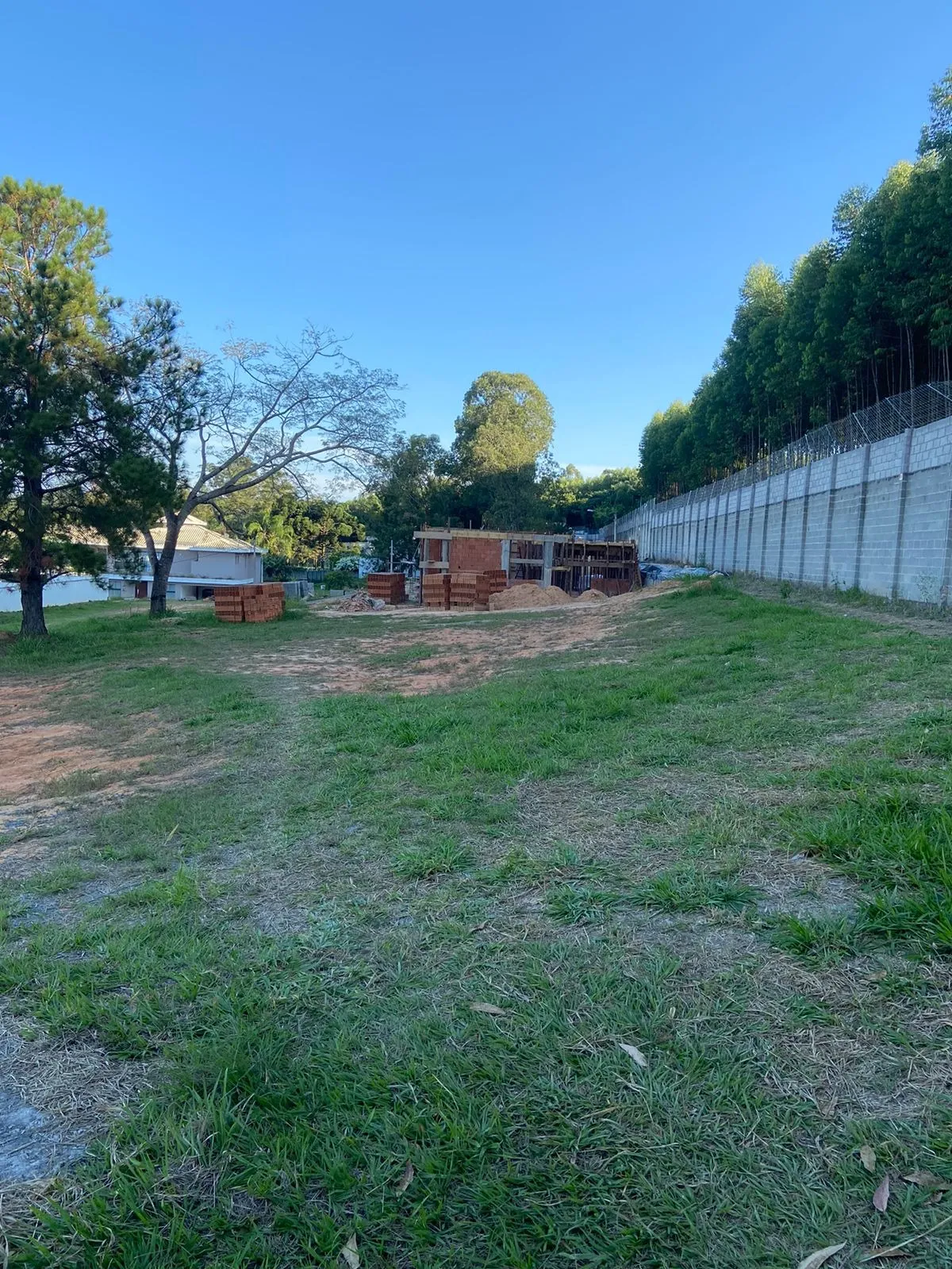 Imagem Terreno de 1.560,73m² no Condomínio Terras de São Lucas