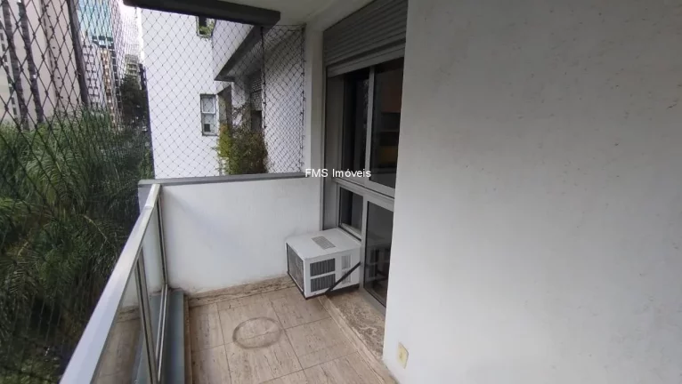 Imagem Oportunidade Imperdível: Apartamento à Venda em São Paulo - SP, 2 Quartos, 2 Suítes, 1 Sala, 3 Banheiros, 2 Vagas, 163m².