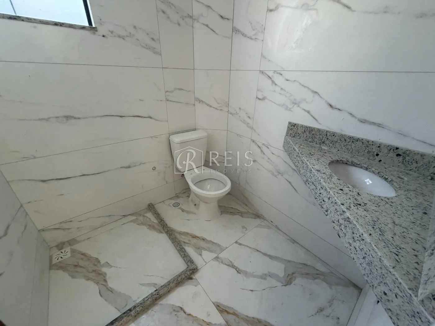 Imagem Apartamento para Venda em Rio das Ostras, Jardim Bela Vista, 2 dormitórios, 1 suíte, 2 banheiros, 1 vaga