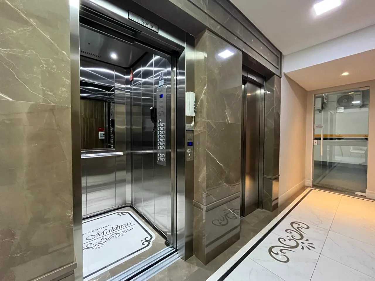 Imagem Apartamento à venda com 145m2 por R$ 1.699.000,00