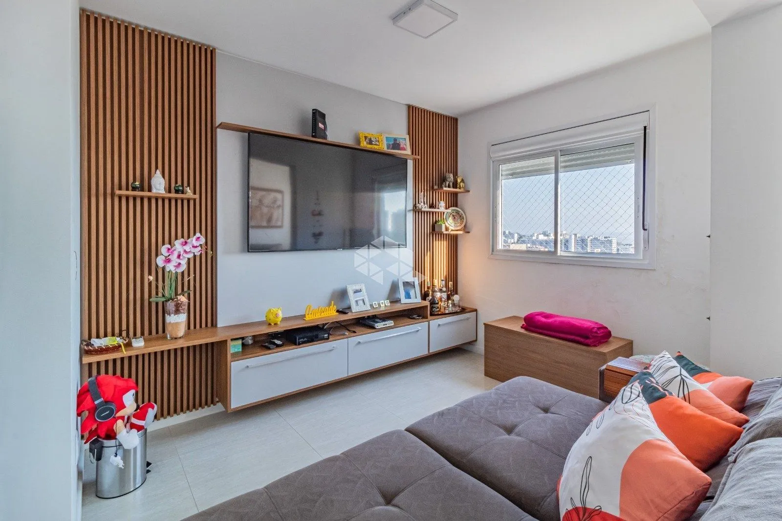 Imagem Apartamento com 2 quartos, 2 vagas e 73.87m² para vender por R$ 669.000