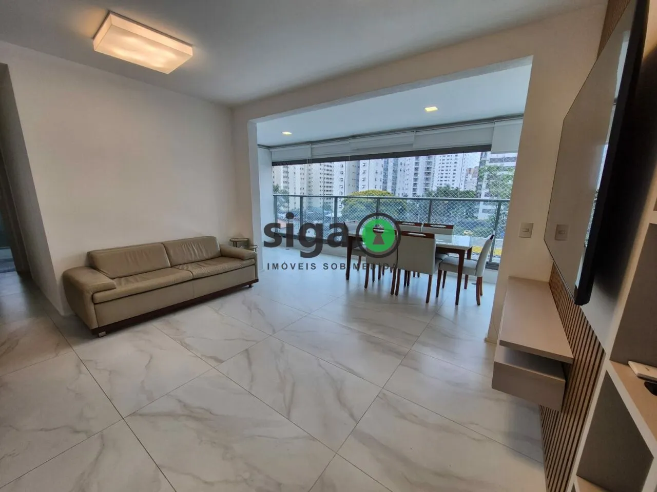 Imagem Apartamento a venda com 2 quartos em Moema SP