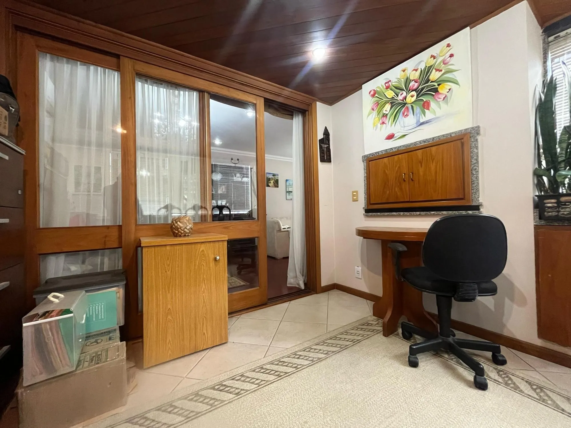 Imagem Apartamento 3 quartos, suíte, sacada, lareira, churrasqueira, 2 vagas de garagem