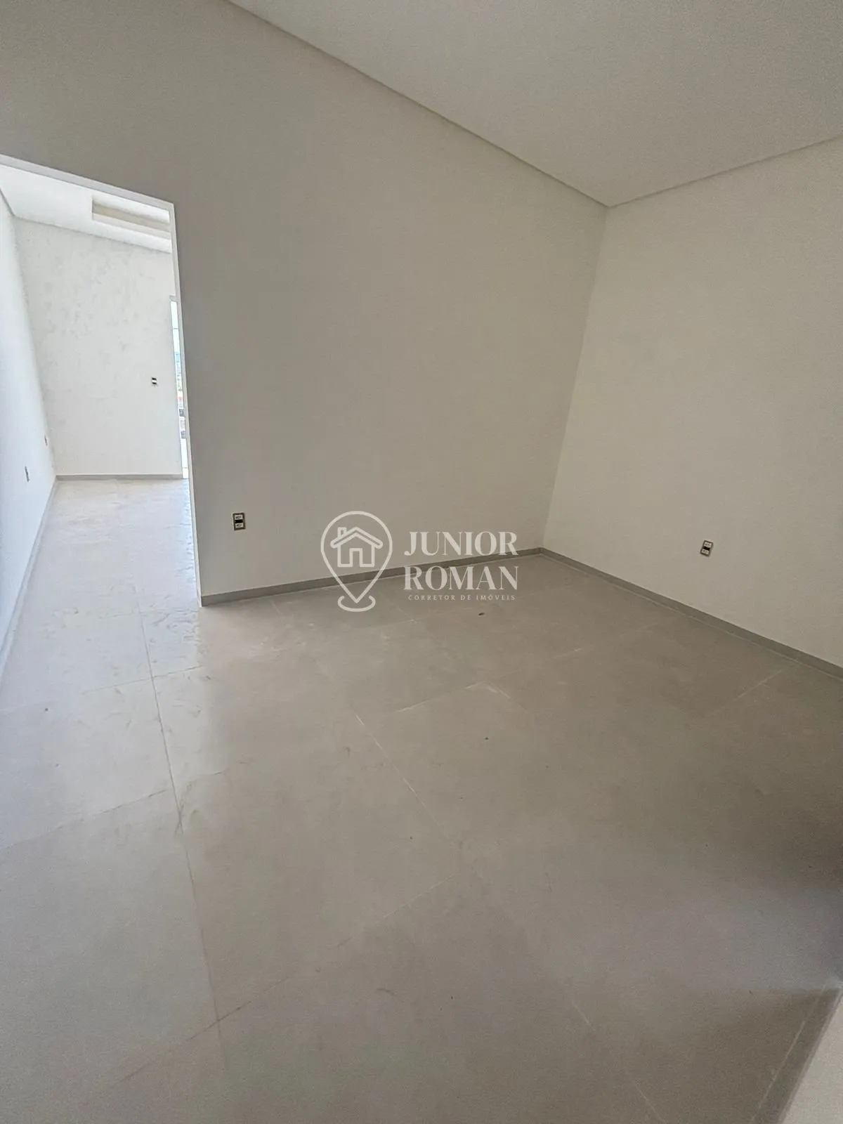 Imagem LINDO SOBRADO ALTO PADRAO 252M² - OPORTUNIDADE NO JD VITORIA - BARREIRAS/BA