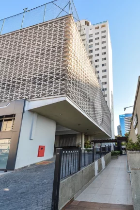 Foto do imóvel Apartamento à venda em São Paulo, Vila Nova Conceição, com 2 quartos, 71m2 em Clodomiro Amazonas