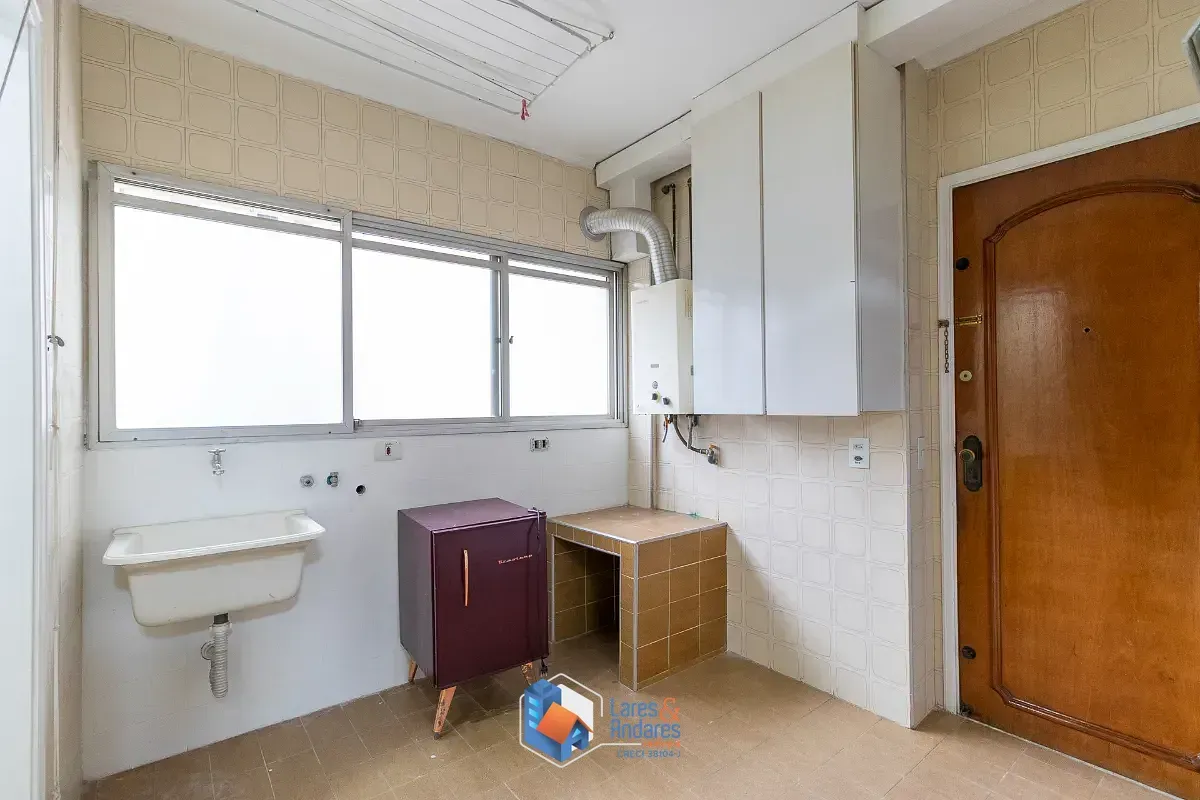 Imagem Apartamento para venda em Moema com 3 quartos, sendo 1 suíte, 172m²