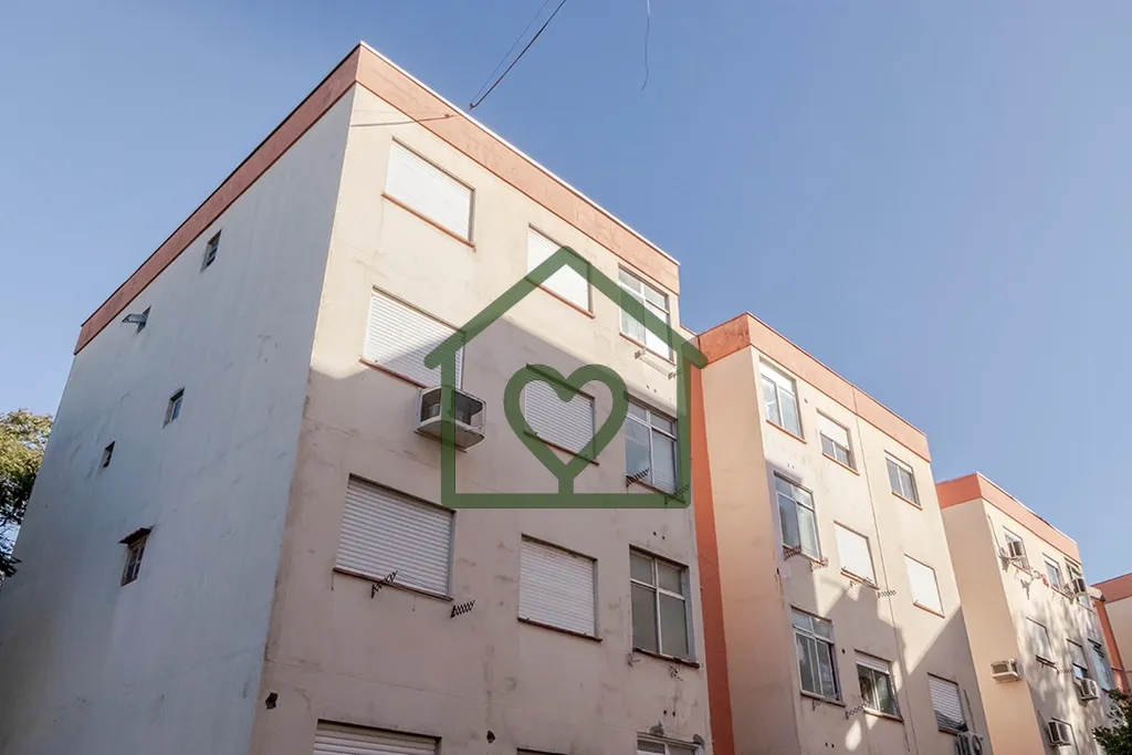 Imagem Descubra o seu novo lar em Porto Alegre! Este apartamento à venda, situado na Rua Orfanotrófio, bl...