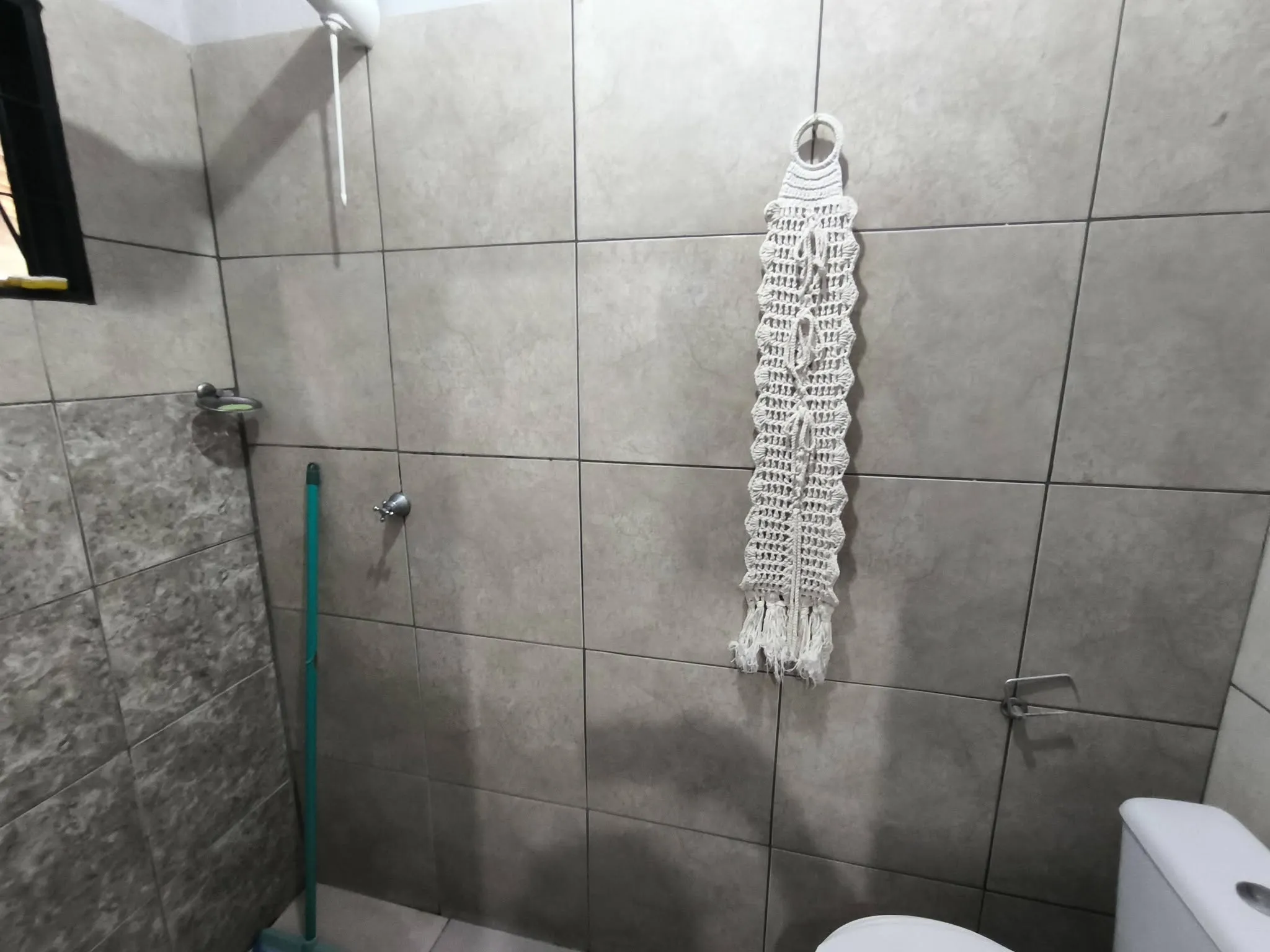 Imagem Casa 3/4 Sendo 2 Suites Na Vila Isaura
