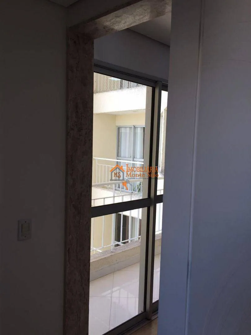 Imagem Apartamento com 2 dormitórios à venda, 48 m² por R$ 341.000,00 - Vila São Carlos - Itaquaquecetuba/SP