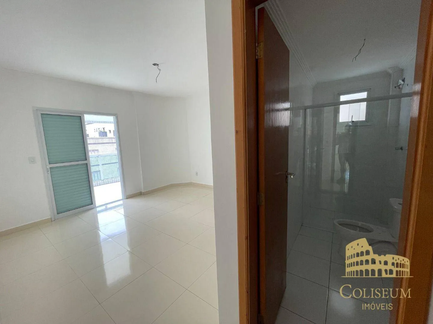 Imagem Apartamento com 3 dormitórios para alugar, 163 m² por R$ 5.000,00/ano - Tupi - Praia Grande/SP