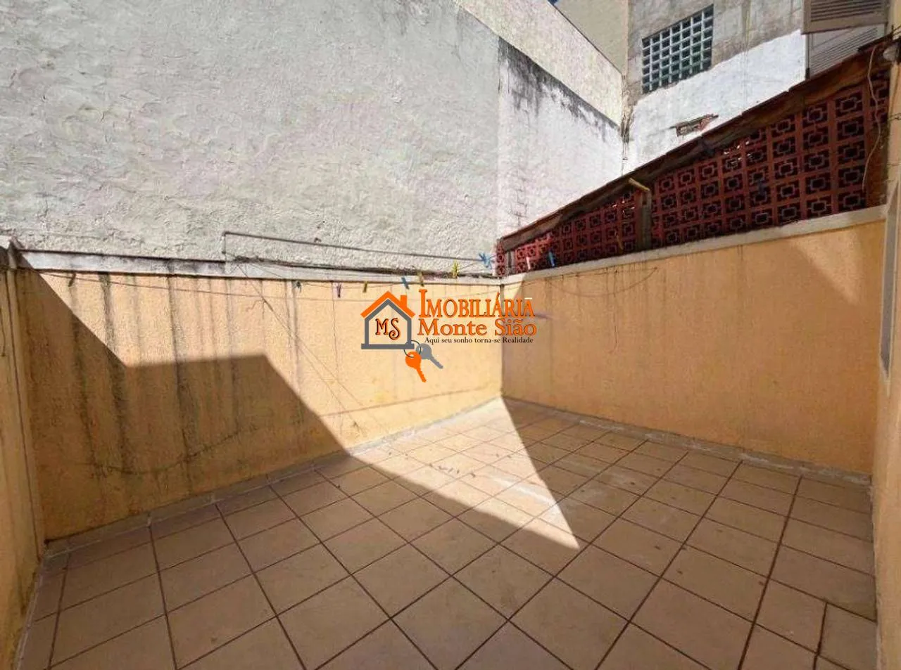 Imagem Sobrado com 3 dormitórios à venda, 125 m² por R$ 945.000,00 - Jardim Santa Mena - Guarulhos/SP