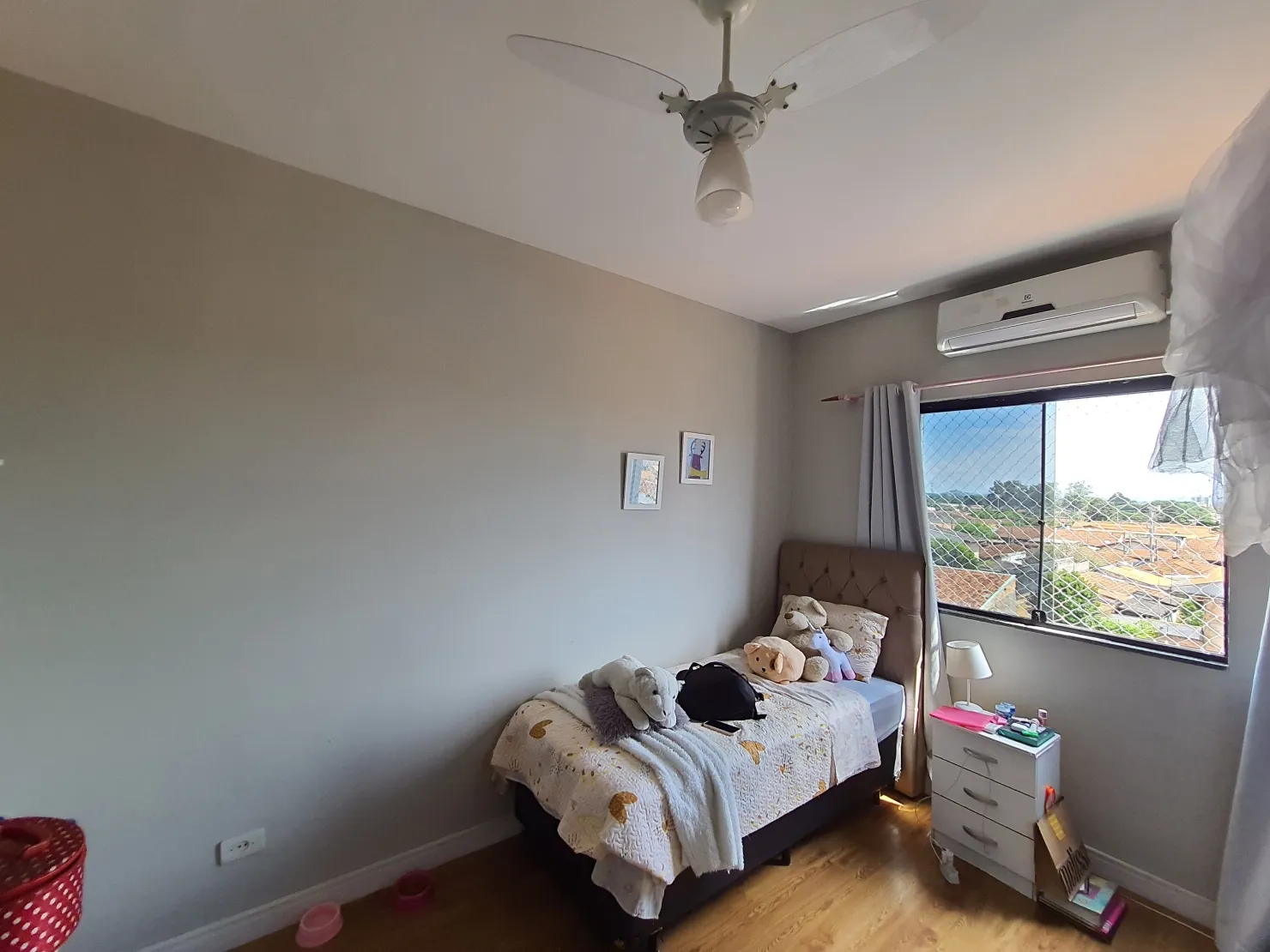 Imagem Apartamento duplex à Venda, Parque São Domingos, Pindamonhangaba, SP
