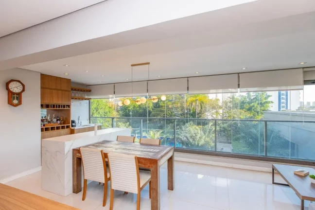 Imagem Apartamento à venda em São Paulo, Santo Amaro, com 3 quartos, 165m2