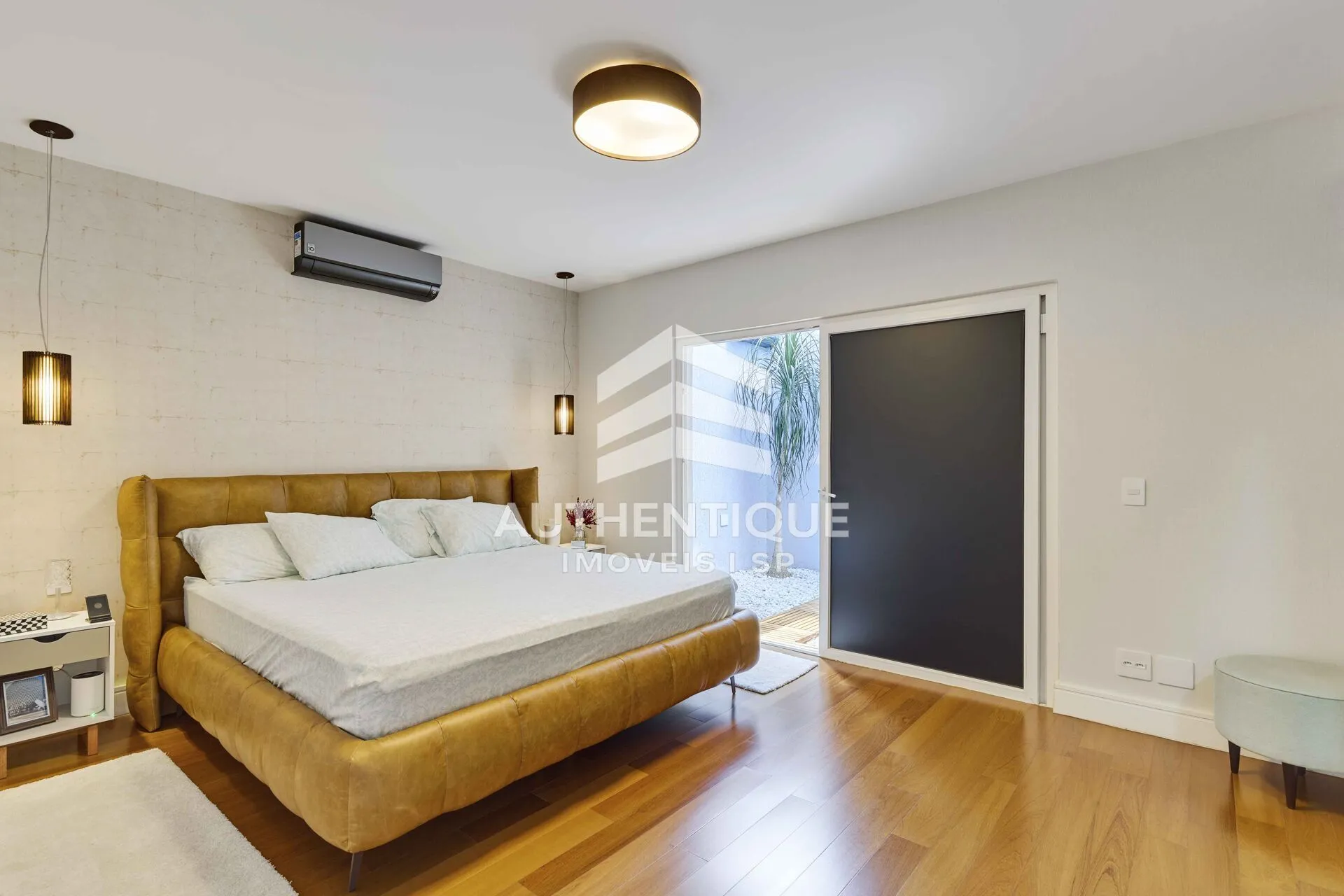 Imagem Casa Alto Padrão no bairro Jardim Marajoara à venda