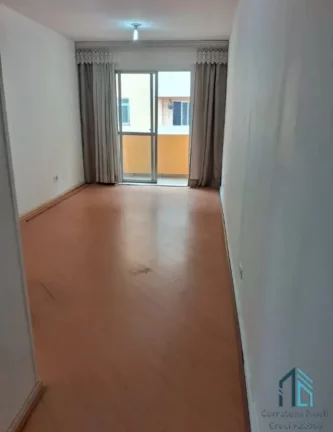 Imagem Apartamento, ensolarado e arejado, 03 quartos vaga livre no Portão em Curitiba PR