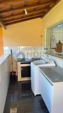 Imagem Excelente Casa com área gourmet e piscina aquecida