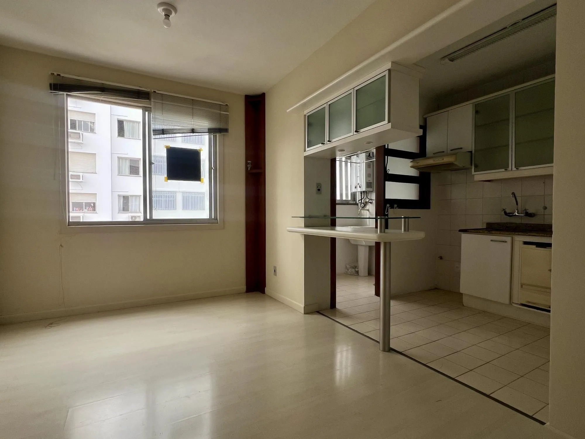Imagem APARTAMENTO 2 DORMITÓRIOS COM VAGA DE GARAGEM