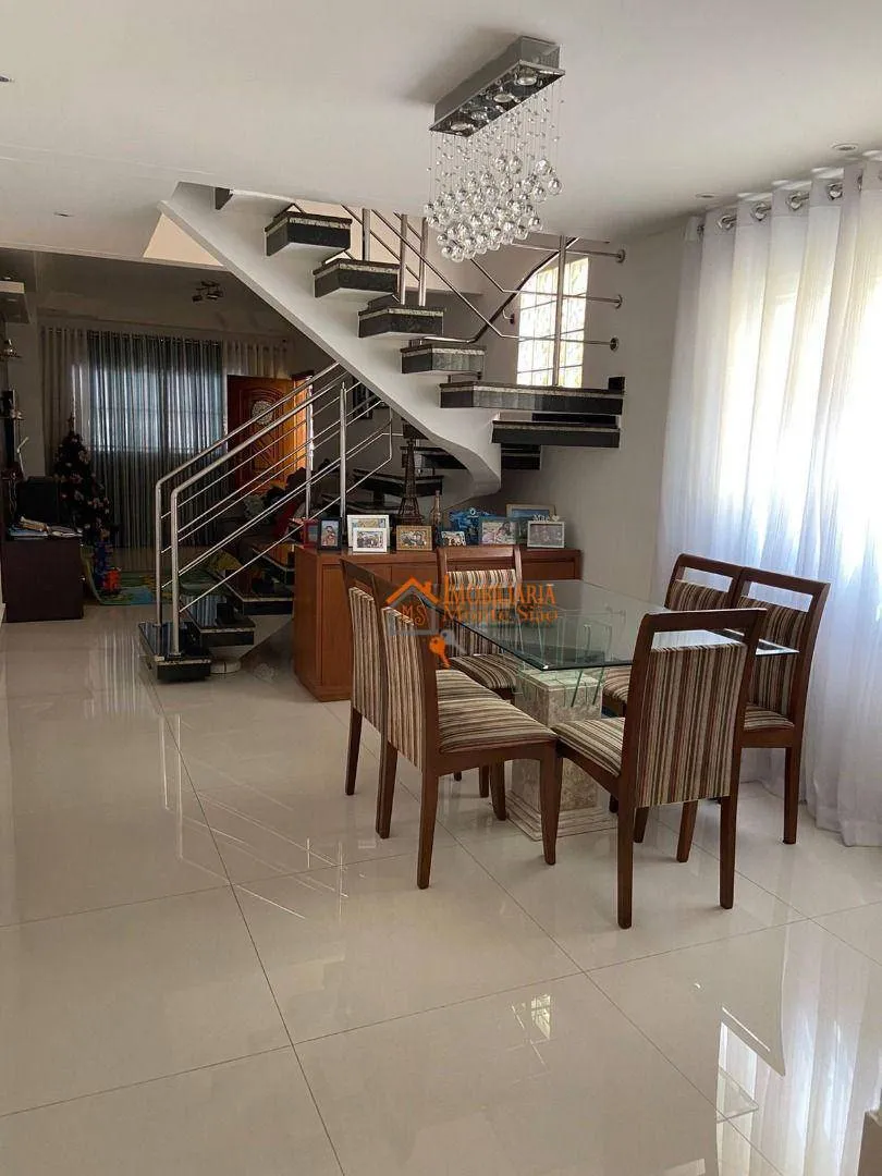 Imagem Sobrado com 3 dormitórios à venda, 228 m² por R$ 901.000,00 - Jardim Santa Clara - Guarulhos/SP