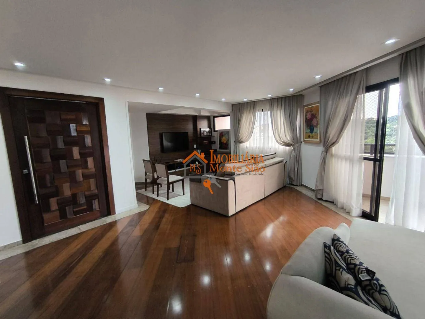 Imagem Apartamento com 4 dormitórios à venda, 198 m² por R$ 1.590.000,00 - Maia - Guarulhos/SP