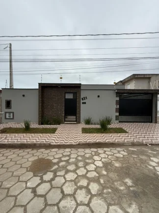 Imagem Casa para Venda em Itanhaém, Jamaica (Praia), 3 dormitórios, 1 suíte, 2 banheiros, 4 vagas