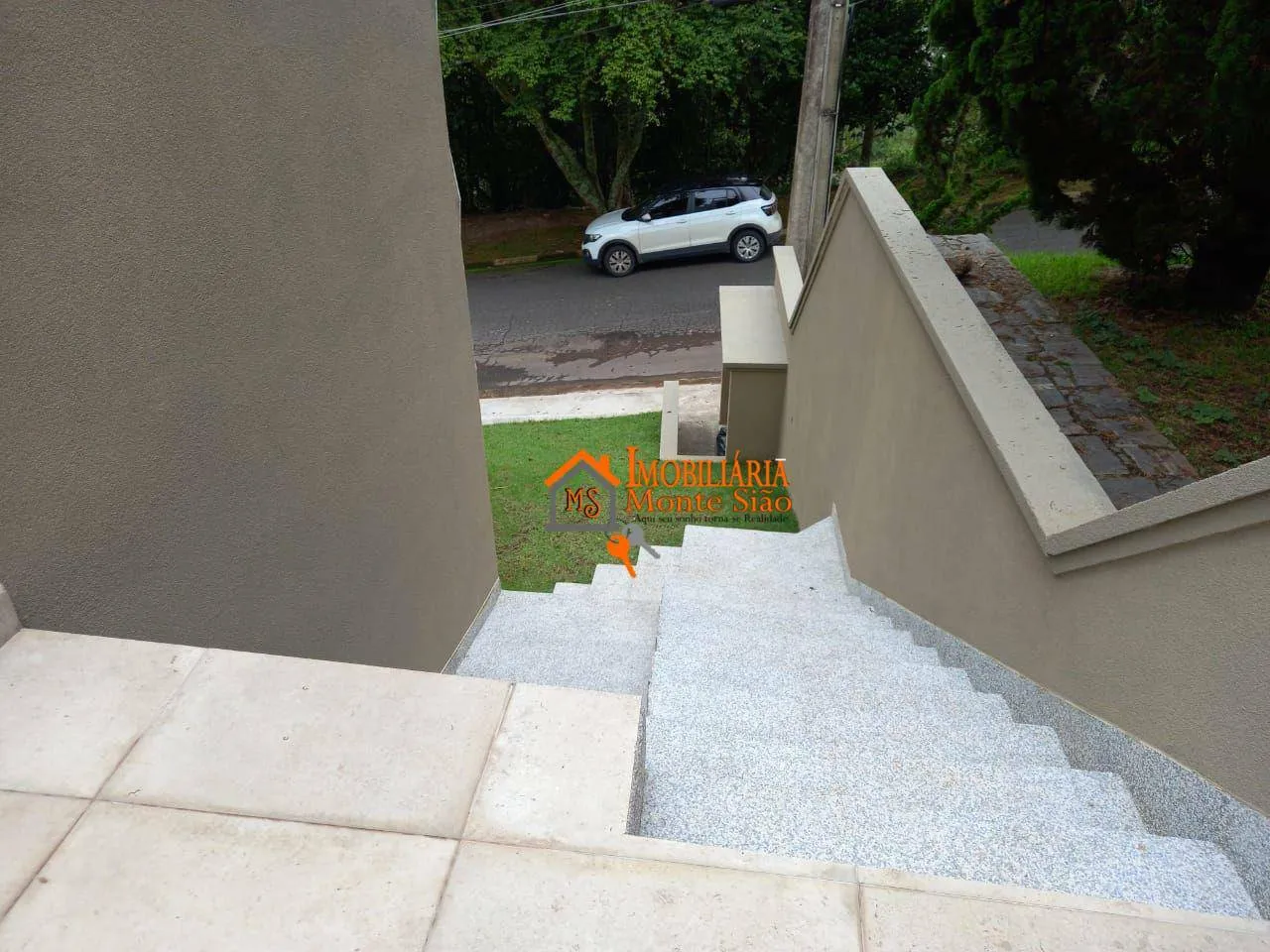 Imagem Casa com 3 dormitórios à venda, 250 m² por R$ 1.890.000,00 - Jardim Imperial Hills III - Arujá/SP