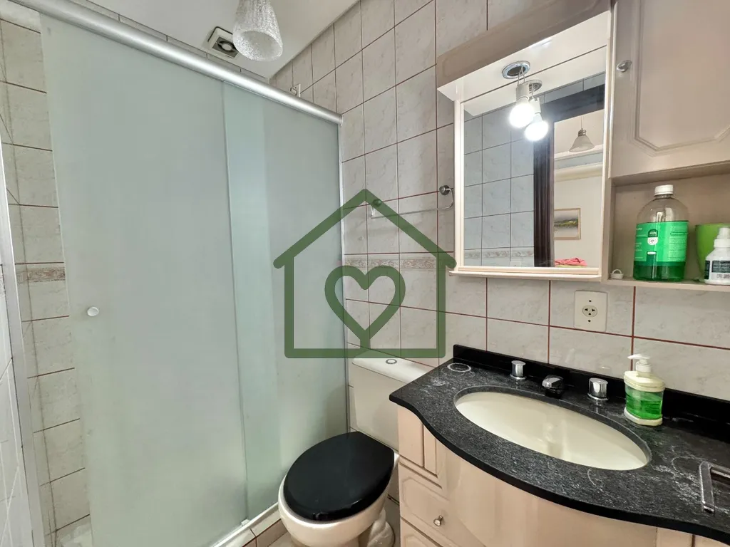 Imagem Apartamento no bairro São Sebastião, 2 quartos um deles suíte, espaçoso, sacada com churrasqueir...