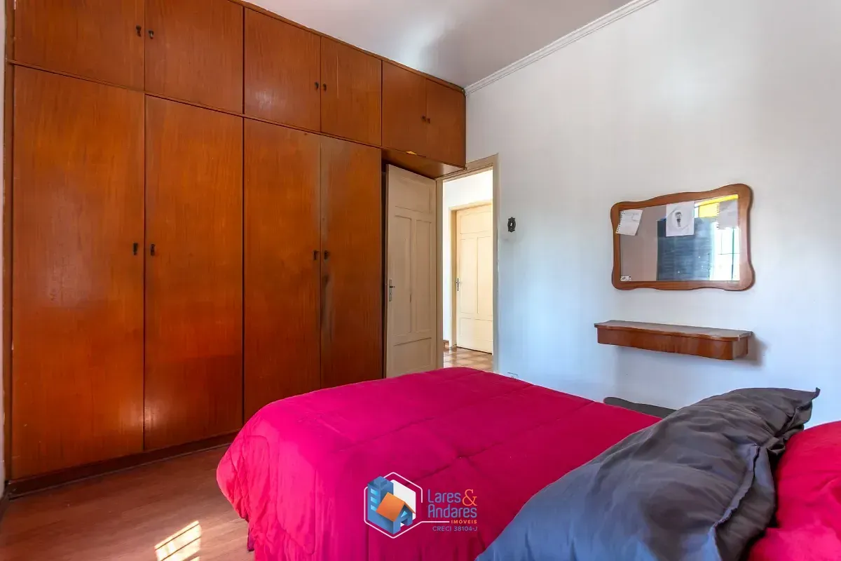 Imagem Casa para venda em Vila Inglesa com 3 quartos, 217m²