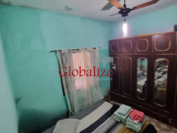 Imagem Casa com 2 dormitórios, 3 vagas de garagem no bairro Santa Maria em Santos no valor de R$380.000,00