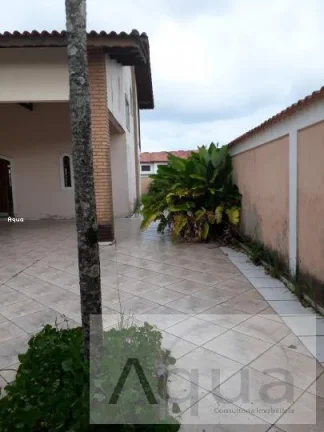 Imagem Casa para Venda em Itanhaém, Parque Augustus, 4 dormitórios, 1 suíte, 3 banheiros, 6 vagas