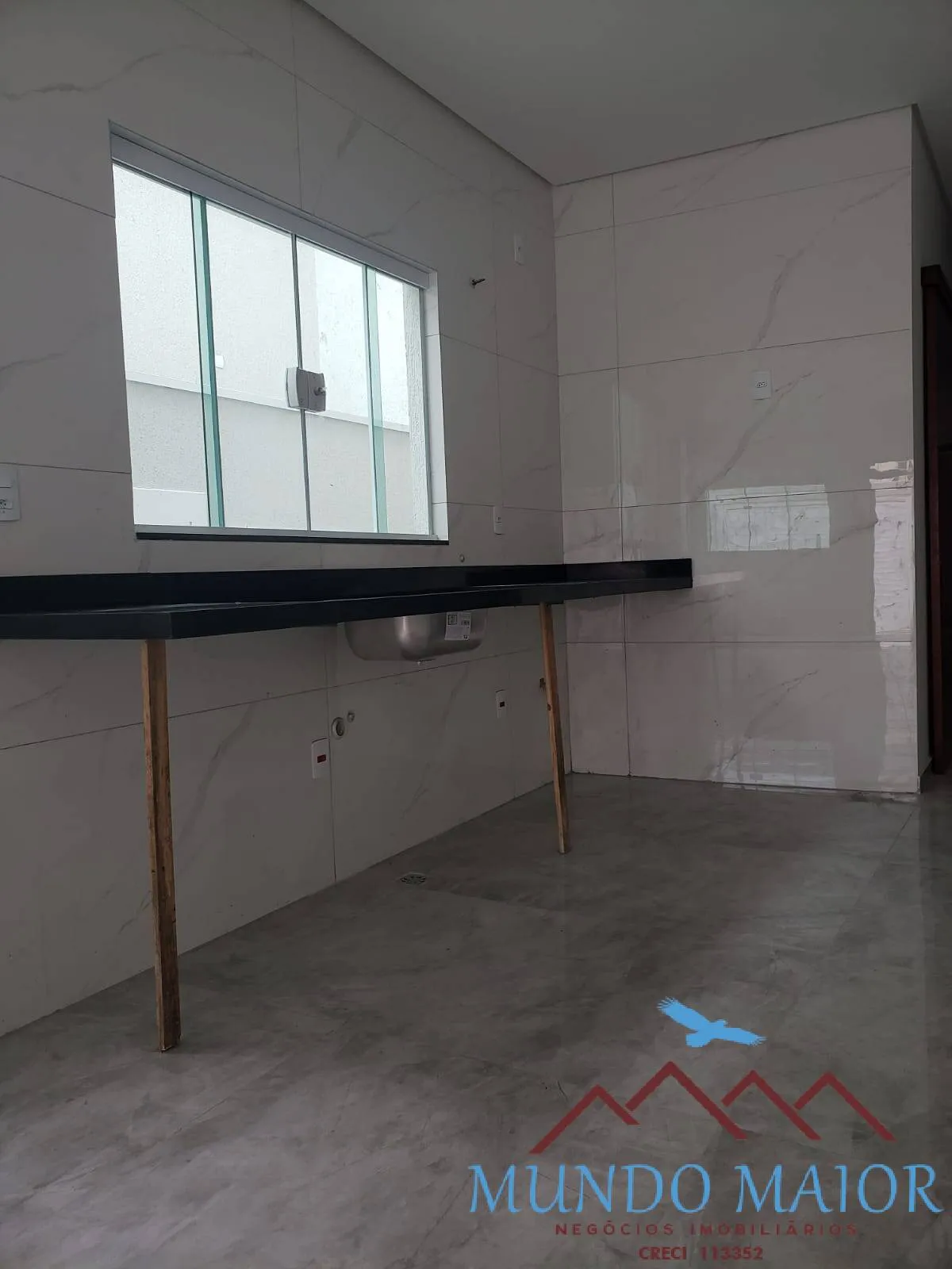Imagem Casa Térrea com Porcelanato e Portão Automático - É Só Mudar!