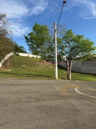 Foto do imóvel Terreno dentro de Condomínio, próximo ao centro de Boituva SP. 1.500m2