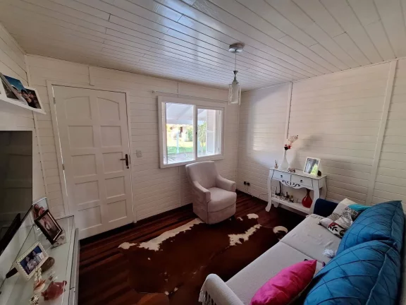 Imagem Excelente Imóvel em condomínio Fechado junto a RS040, Águas Claras, Viamão