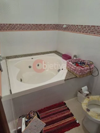 Imagem Casa com 5 dormitórios à venda, 176 m² - Miguel Couto - Cabo Frio/RJ