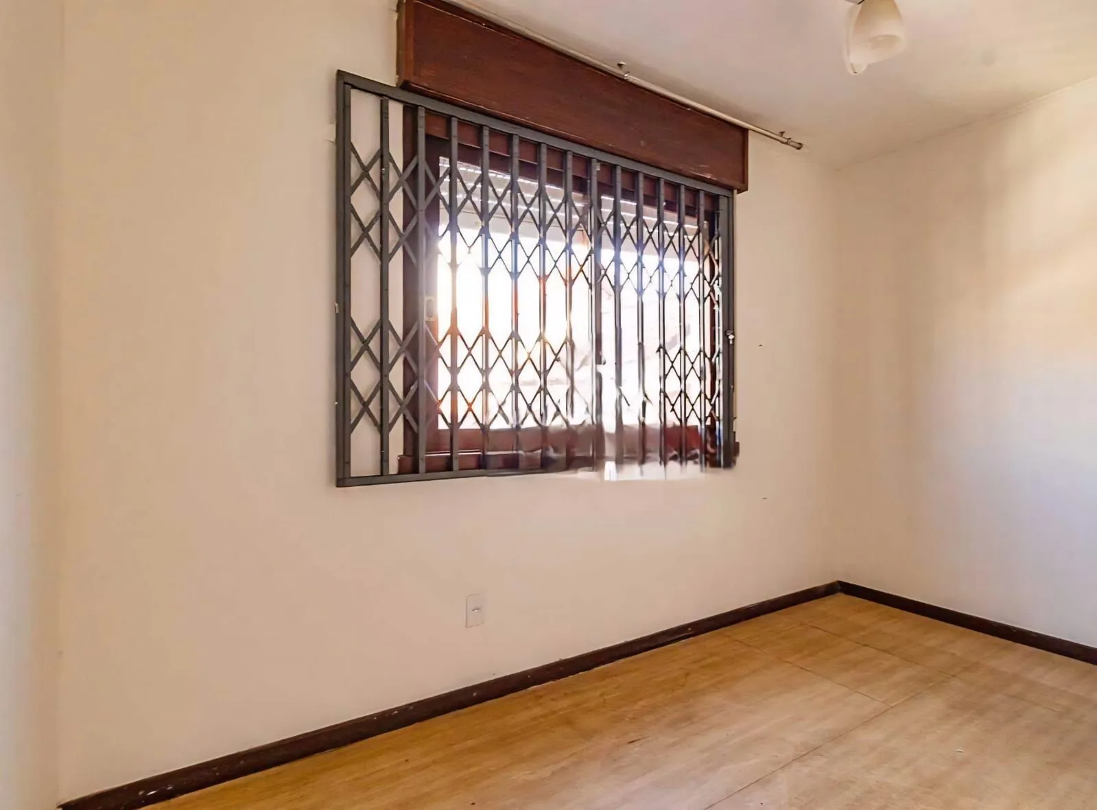 Imagem Apartamento no Bairro Jardim Lindóia -3 DORMITÓRIOS - 1 SUÍTE - 1 VAGA