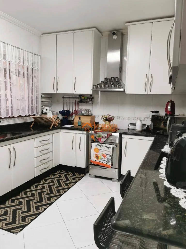 Imagem Sobrado com 4 dormitórios à venda, 220 m² por R$ 1.331.000,00 - Vila Galvão - Guarulhos/SP