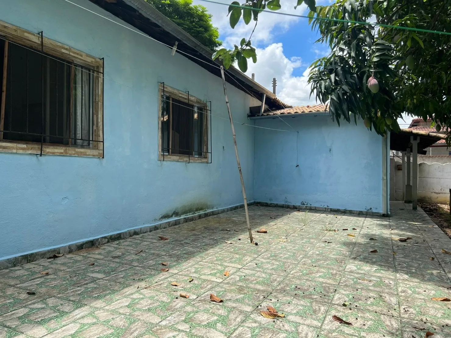 Imagem Casa à venda 3 Quartos, 1 Suite, 2 Vagas, 1200M², Jardim Santa Cecília, Pindamonhangaba - SP